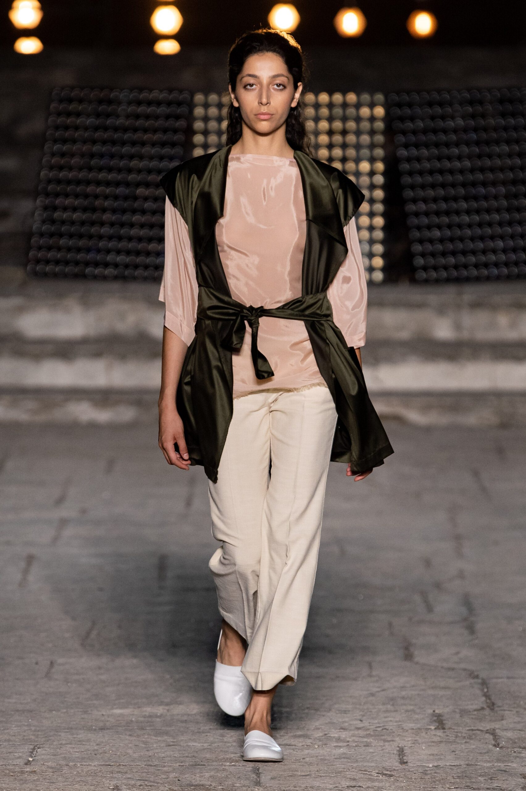 TOMESODE BLOUSE - Image 2